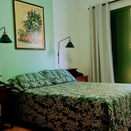 Casa Do Manequinho Hotel E Restaurante Пираи Экстерьер фото
