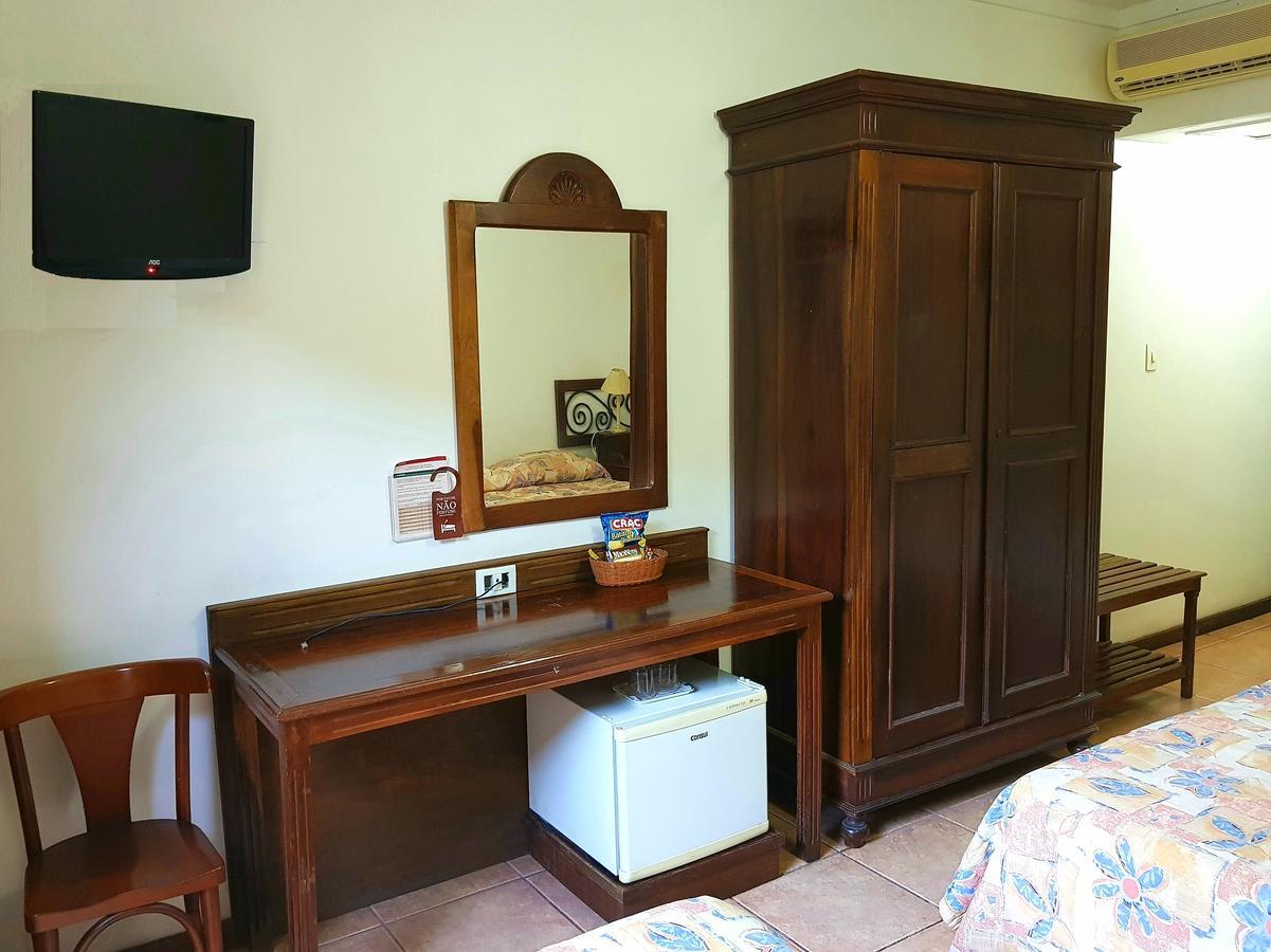 Casa Do Manequinho Hotel E Restaurante Пираи Экстерьер фото